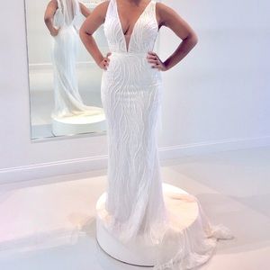 Size 8 “Ryder” by AUS designer Made With Love